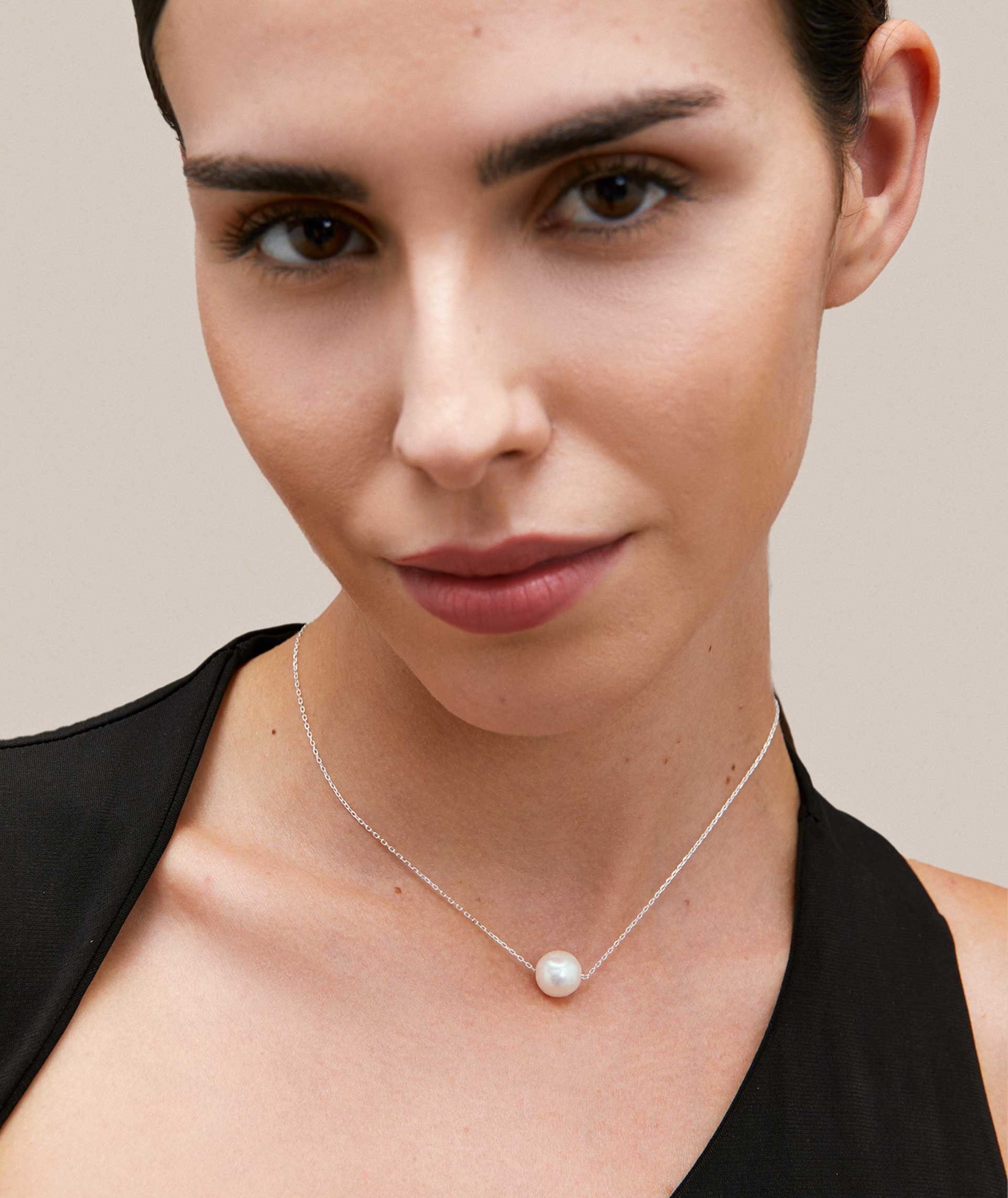 Duna Pendant 925 Sterling Silver with 12mm Cultivated pearl.