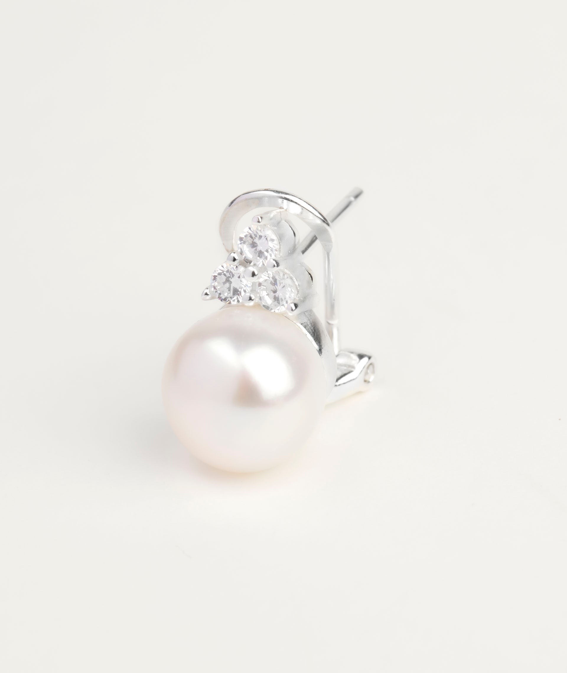 Earrings  silver 925 with zirconias and cultured pearl