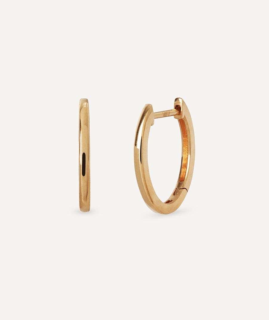 Gold oval hoop earrings