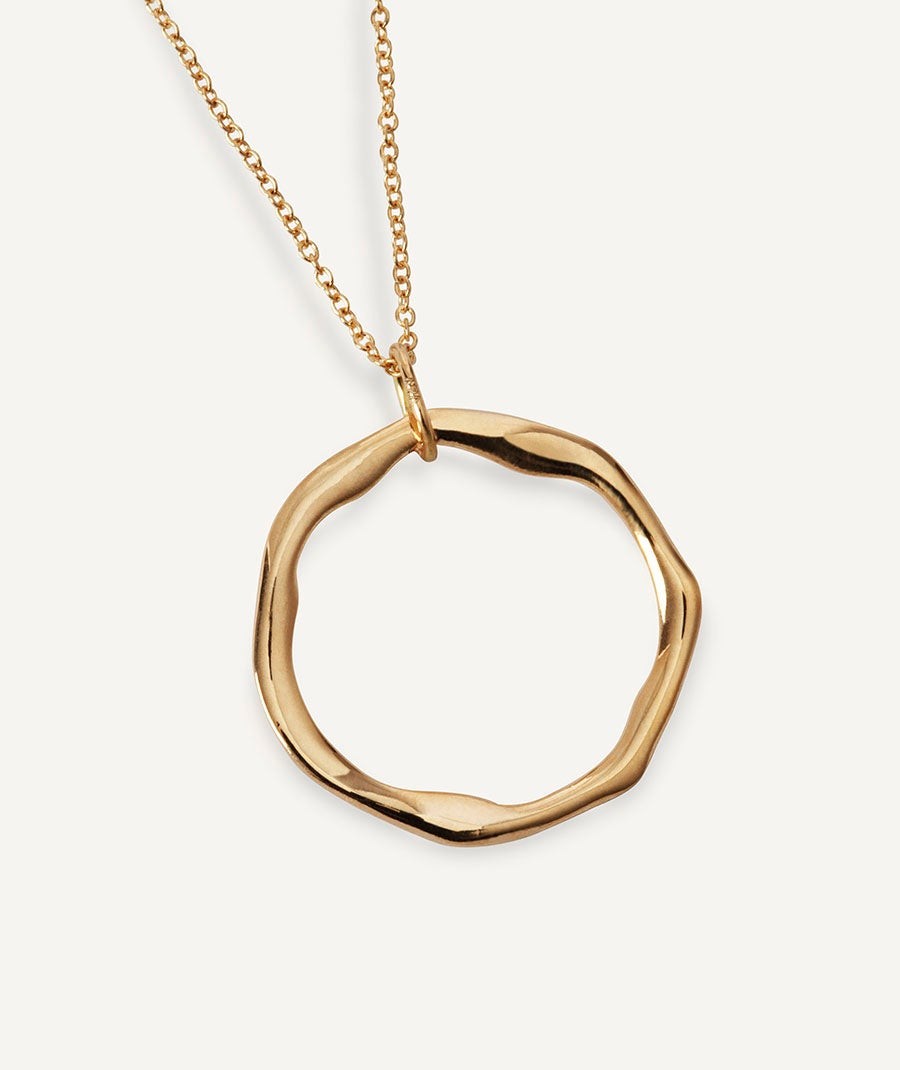 Collar de oro circle