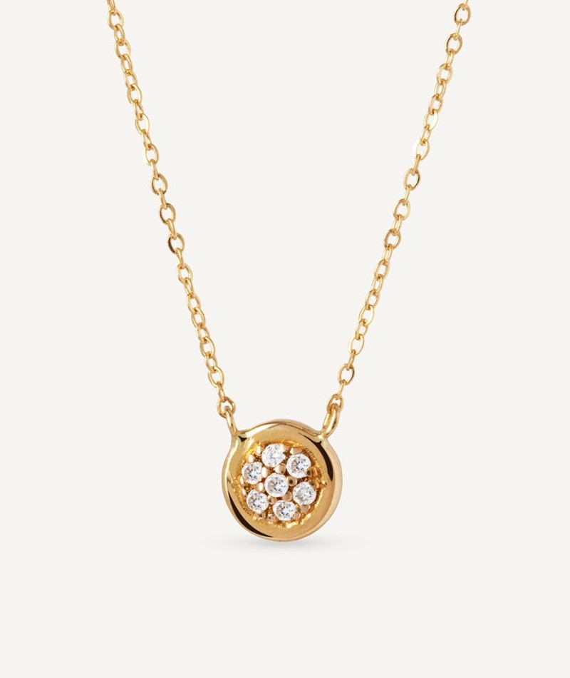 Diamond and gold circle mini necklace