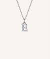 Pendant letter E