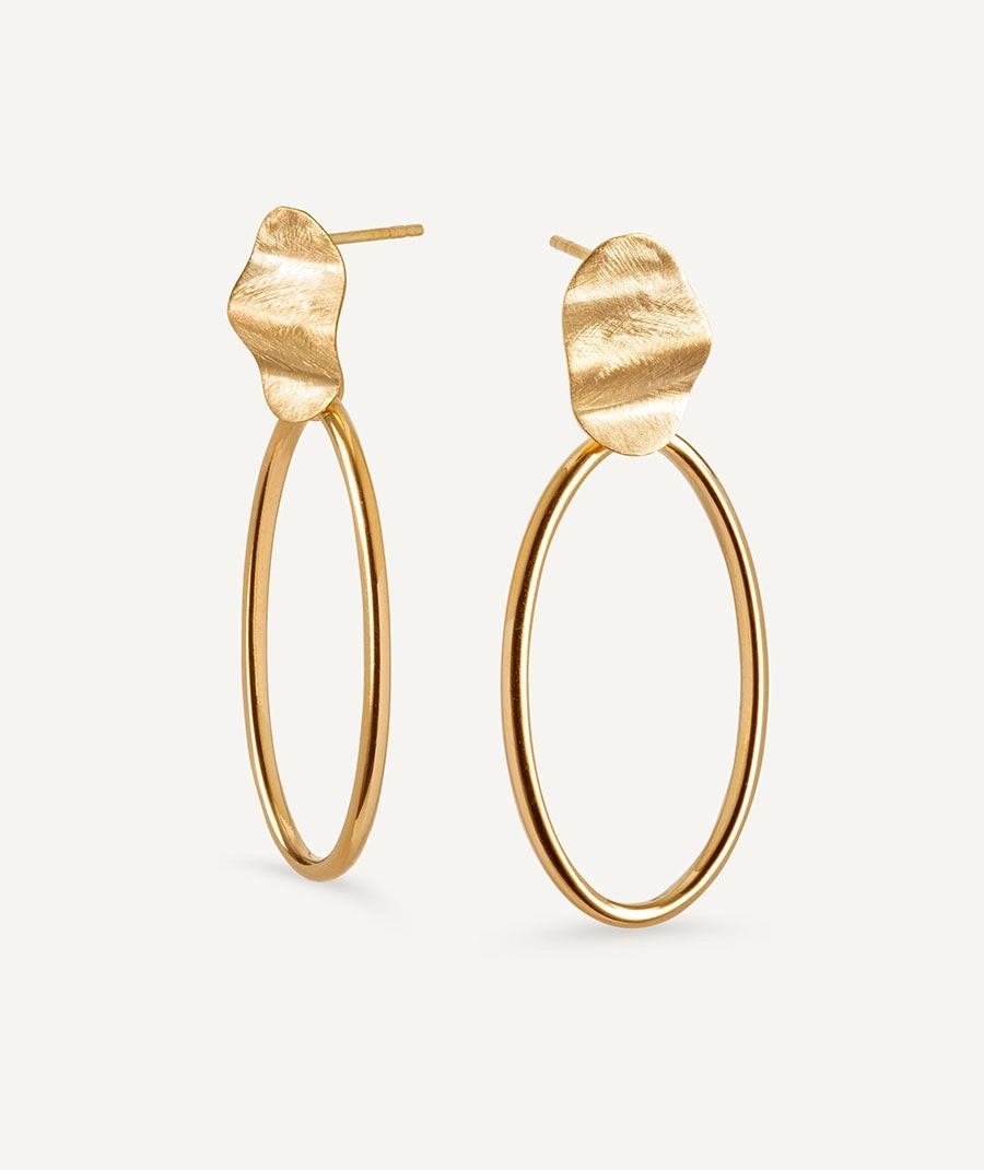 Gold oval maxi hoops